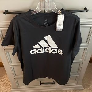 Adidas. Short sleeve tshirt. 3X